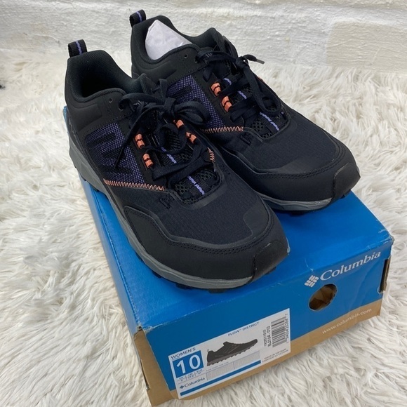 Columbia Shoes - NIB Columbia Flow District Shoes